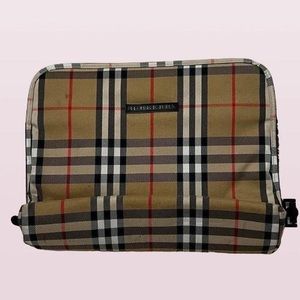 Burberry Golf Bag/Accessory
